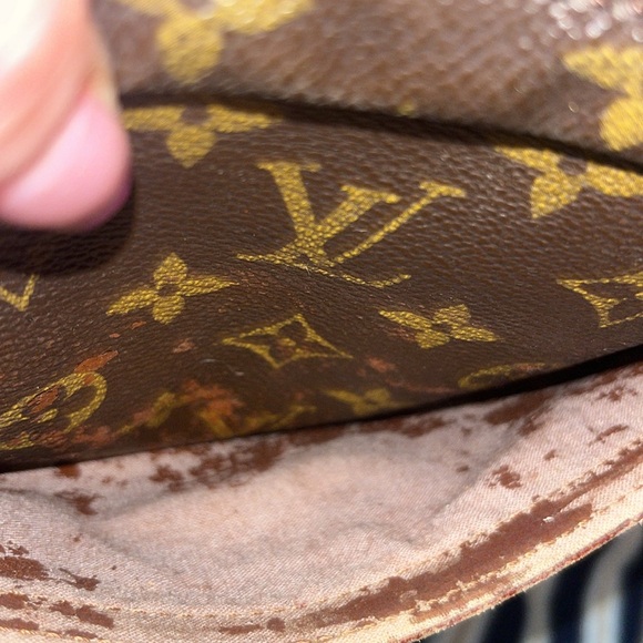 Louis Vuitton Jeune Fille Monogram Coated Canvas Leather Crossbody bag - Picture 10 of 15